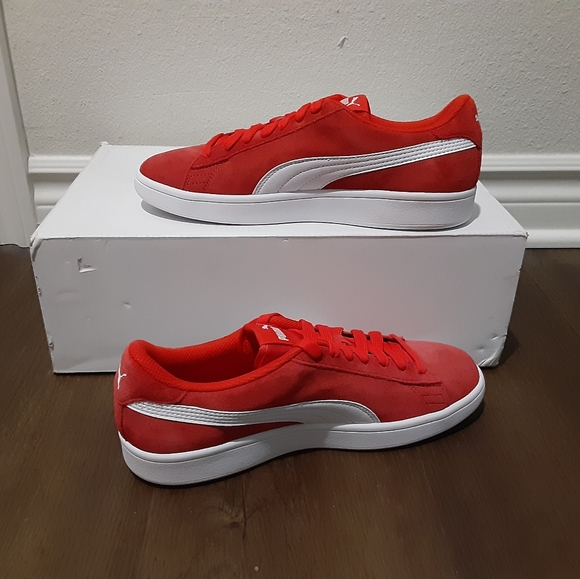 Puma - Picture 4 of 4